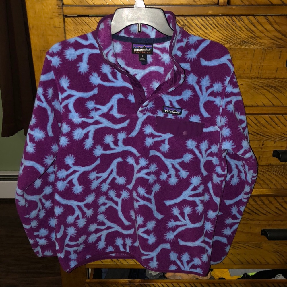 Patagonia sweatshirt.